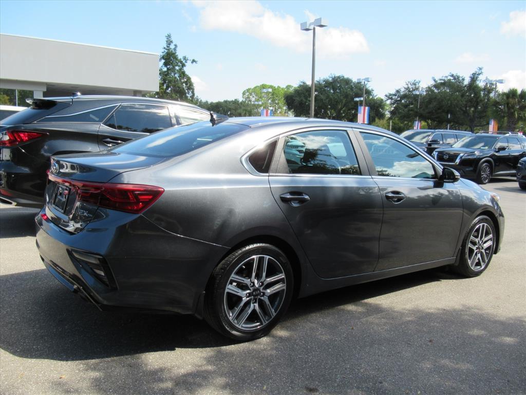 2020 Kia Forte EX photo 3