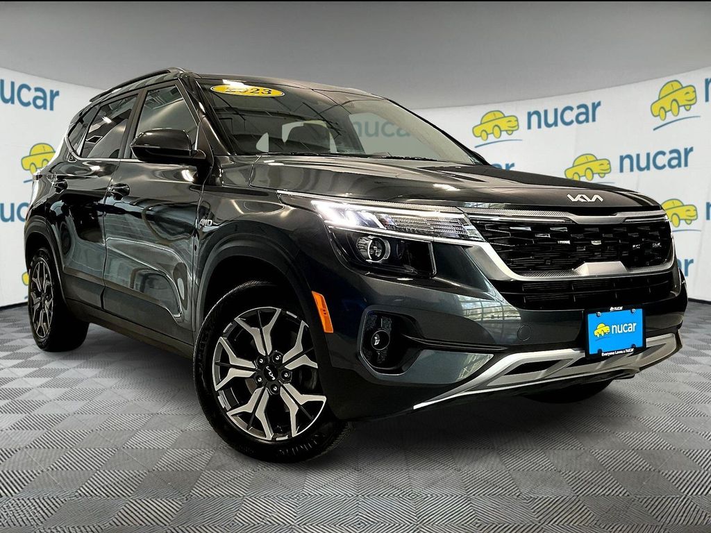 2023 Kia Seltos EX