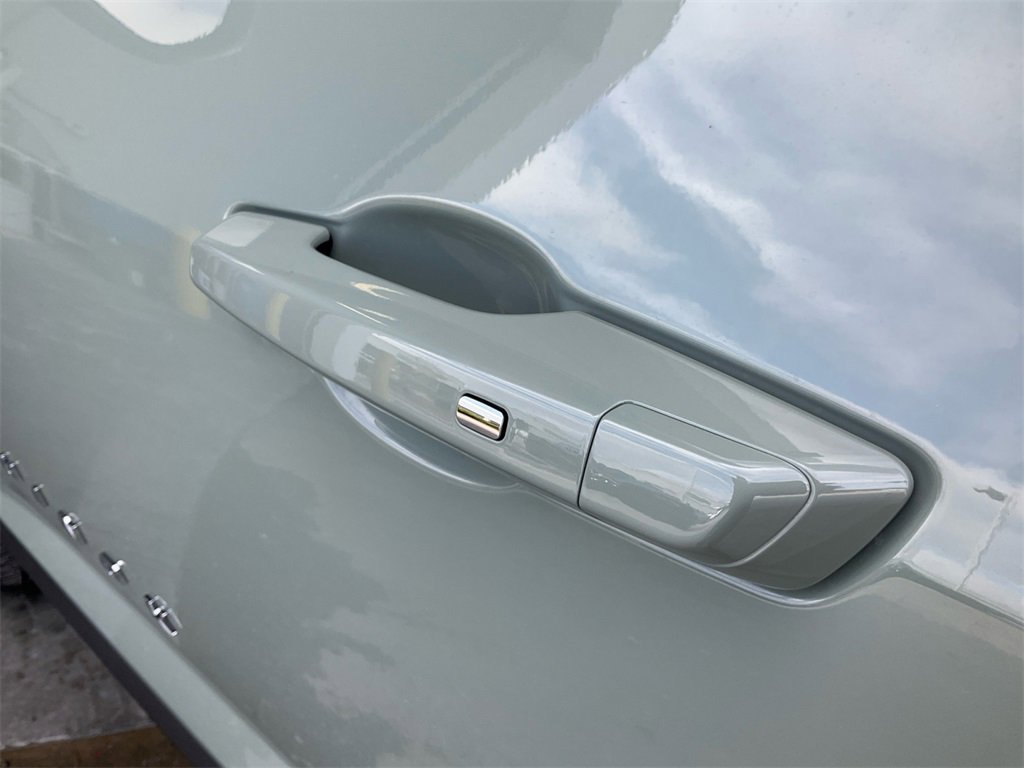 2026 Chevrolet Equinox LT photo 27