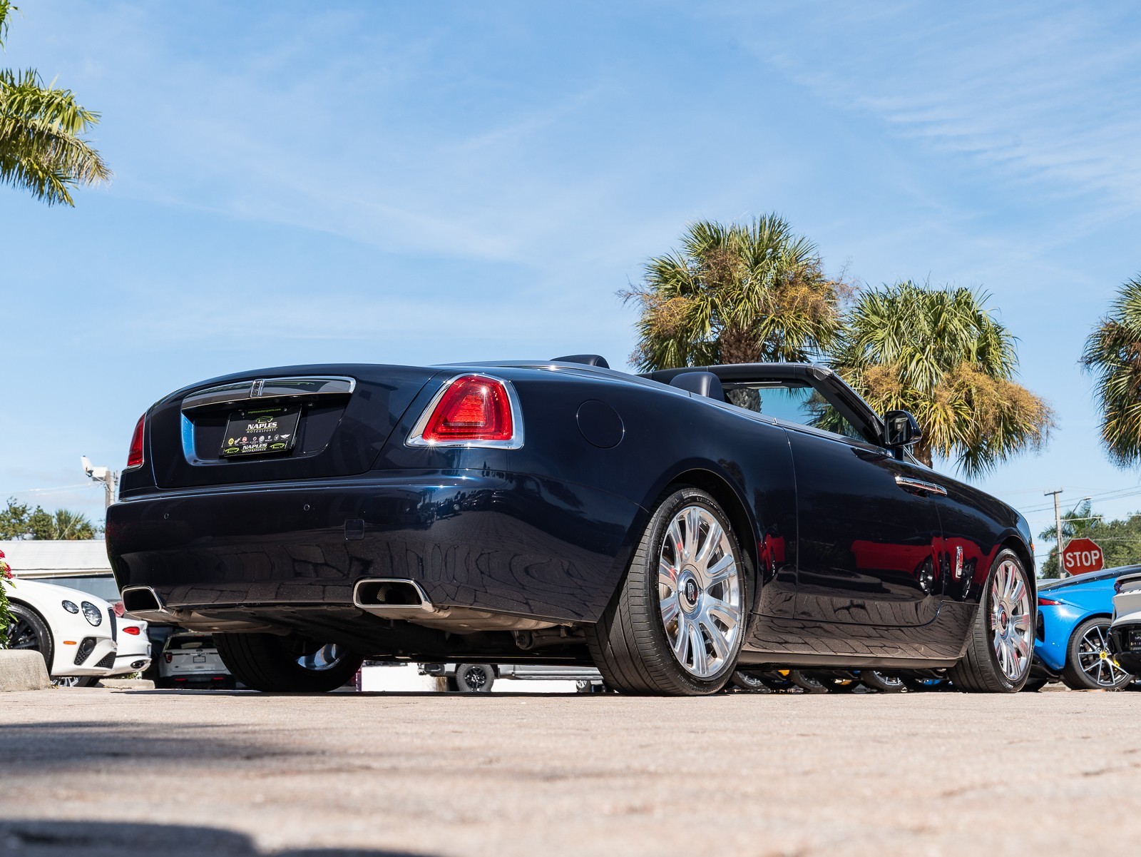 2018 Rolls Royce Dawn RR6 photo 3