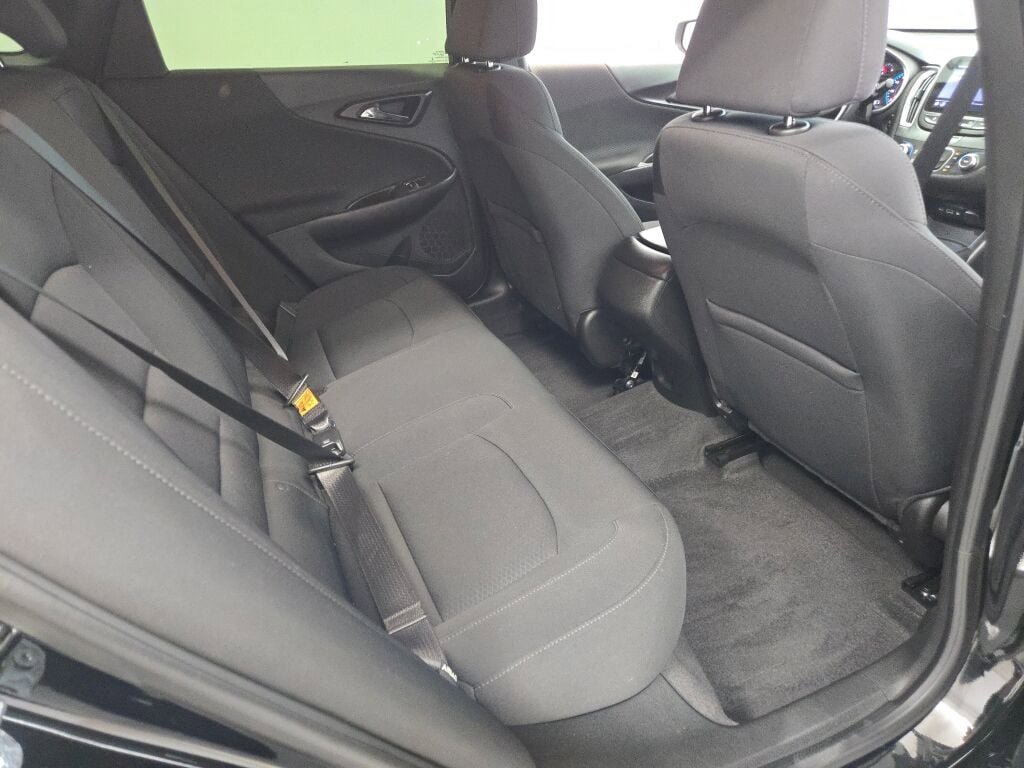 2019 Chevrolet Malibu RS photo 9