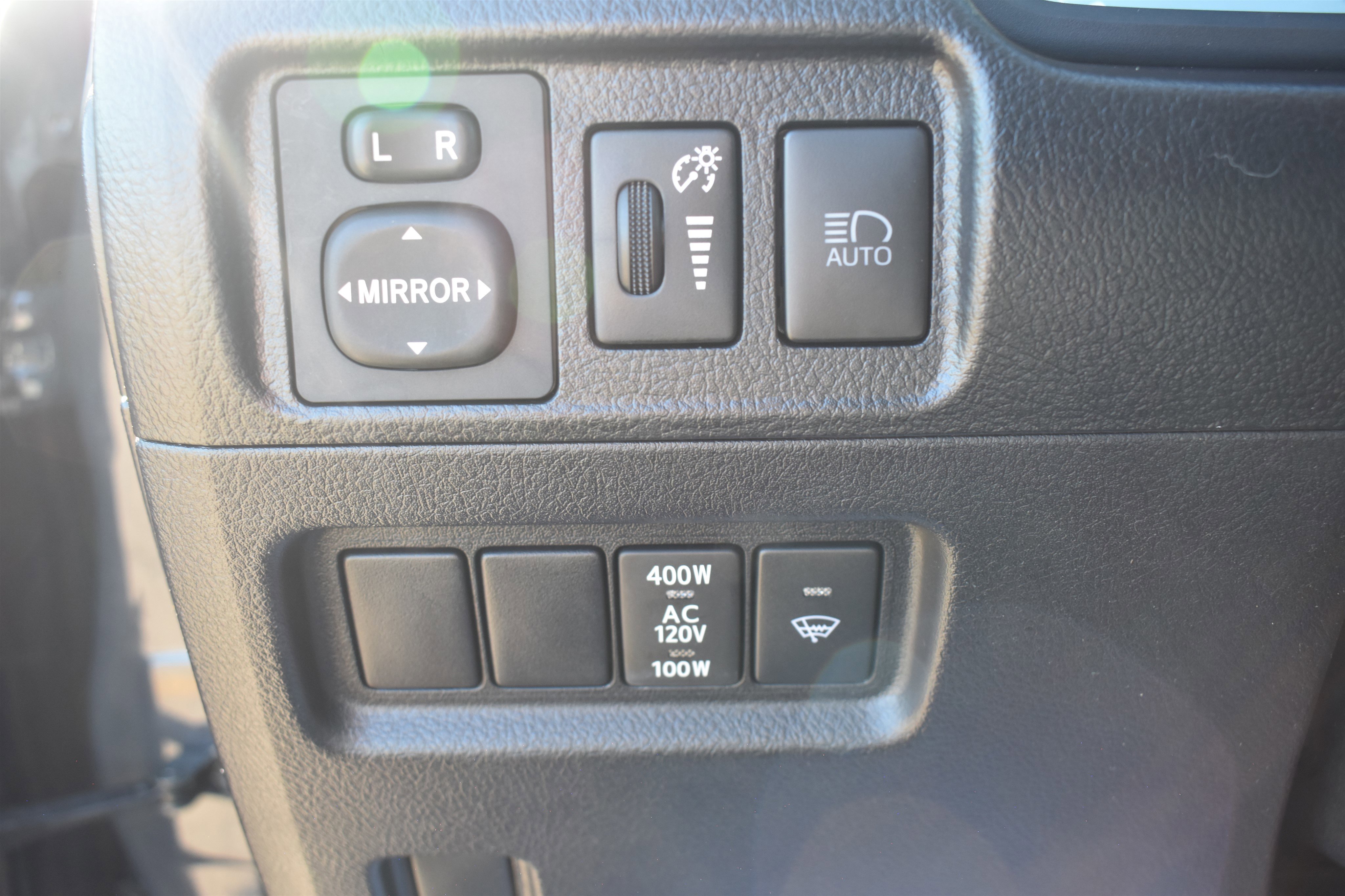 2024 Toyota 4Runner SR5 photo 22