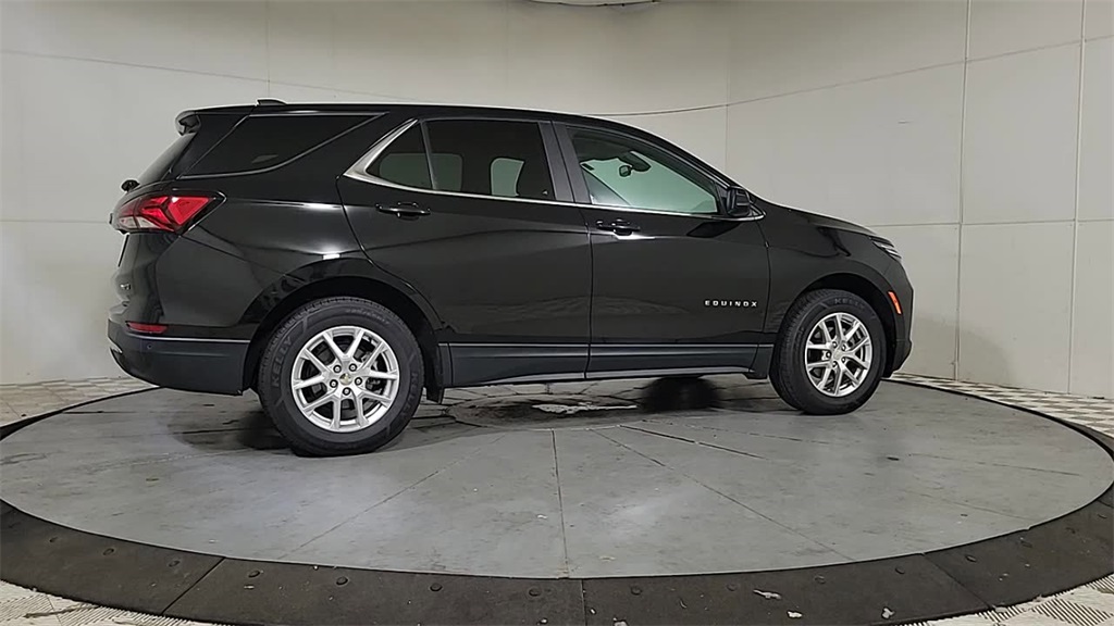 2022 CHEVROLET EQUINOX - Image 8
