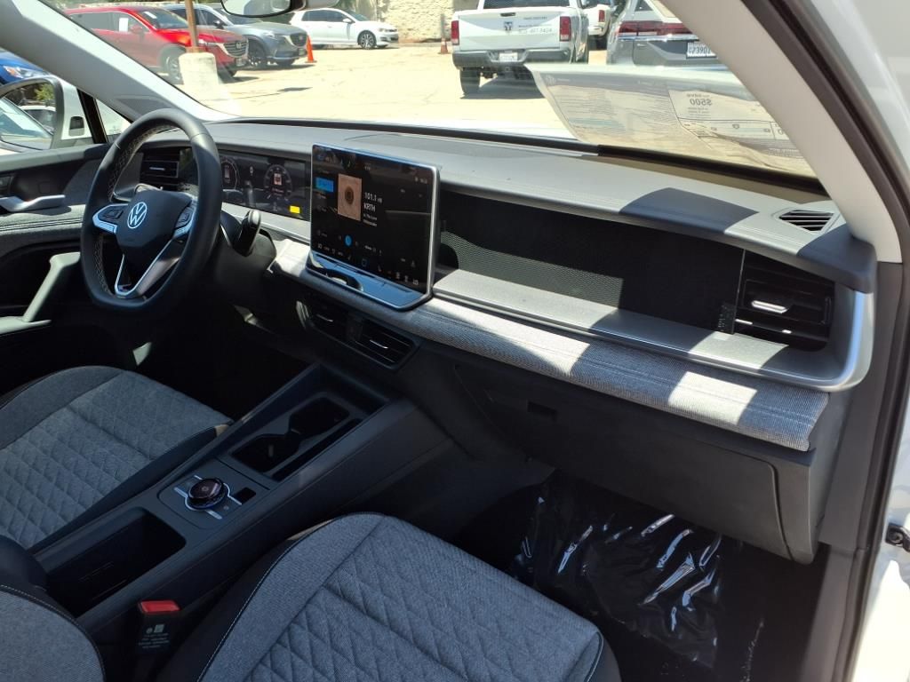 2025 Volkswagen Tiguan S photo 23