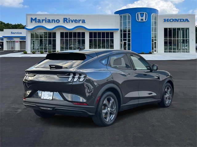 2022 Ford Mustang Mach-E Select photo 4