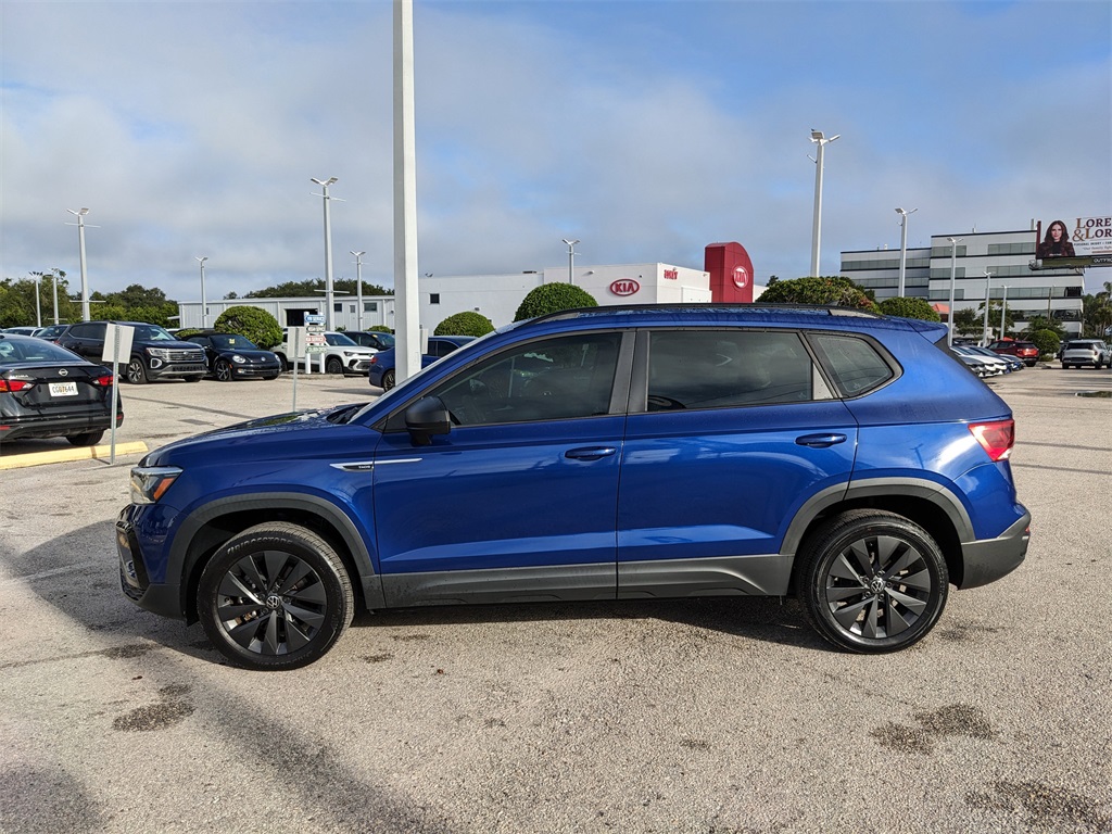 2022 Volkswagen Taos S photo 4