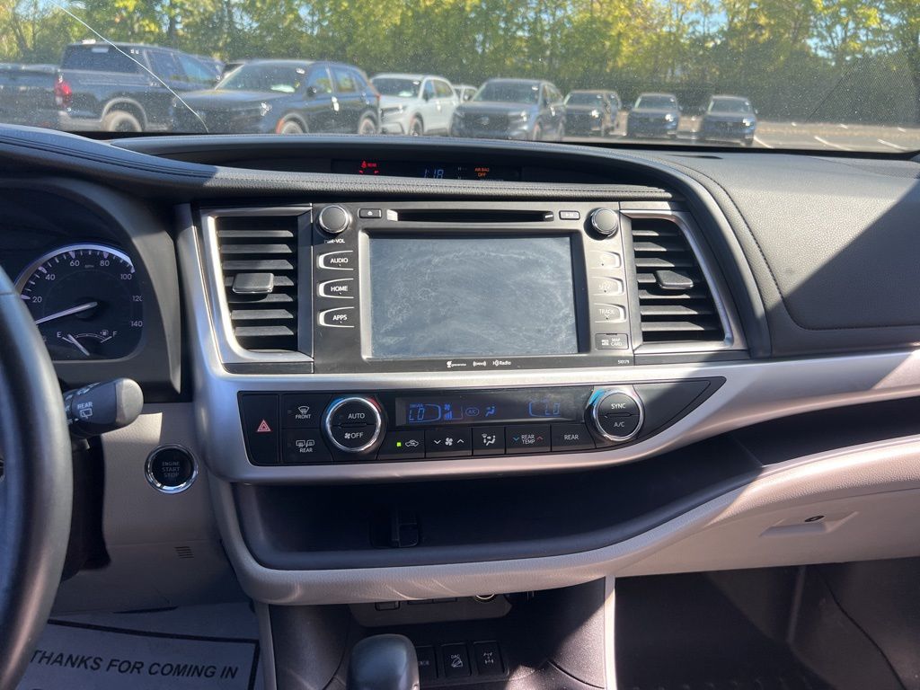 2018 Toyota Highlander XLE photo 14