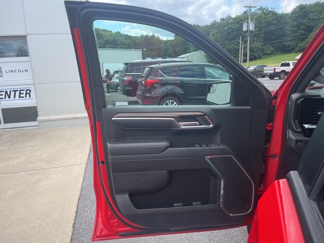 2023 Chevrolet Silverado 1500 LT photo 25