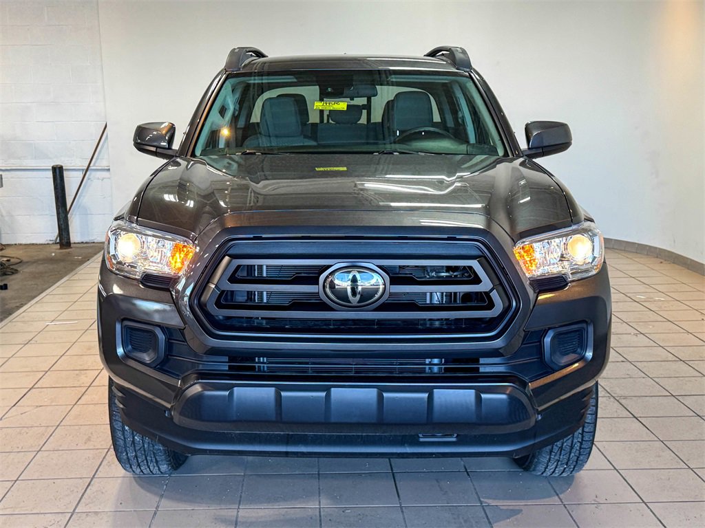2022 Toyota Tacoma SR V6 photo 11