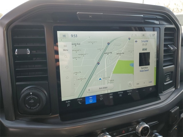 2025 Ford F-150 XLT photo 17
