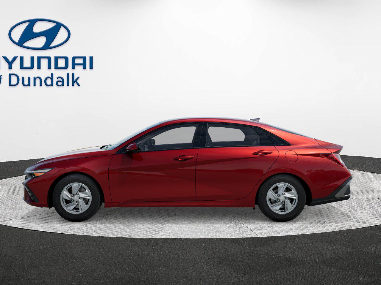 2025 Hyundai Elantra SE photo 3