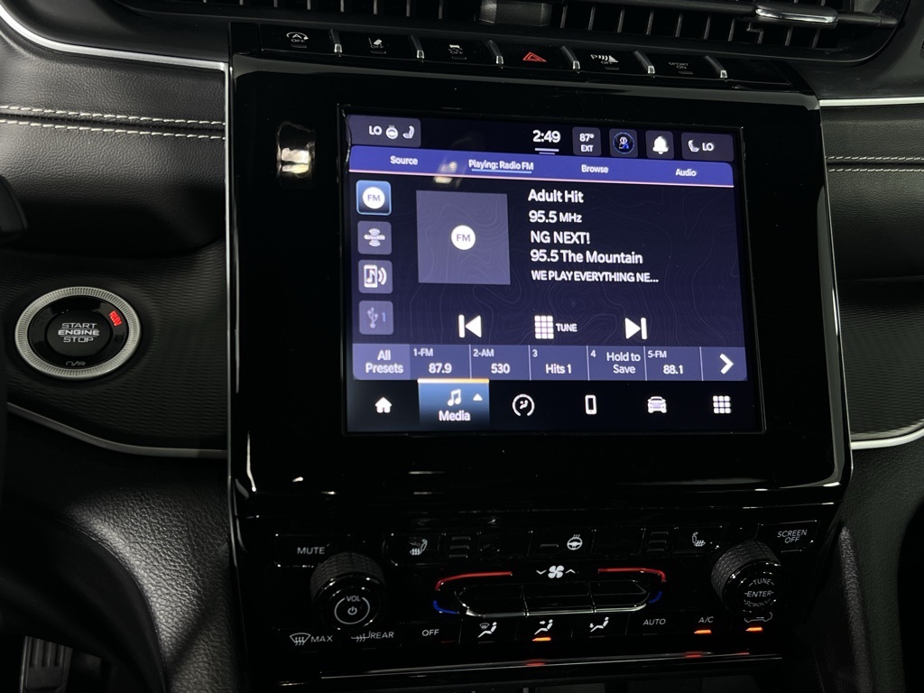 2024 Jeep Grand Cherokee Altitude X photo 10