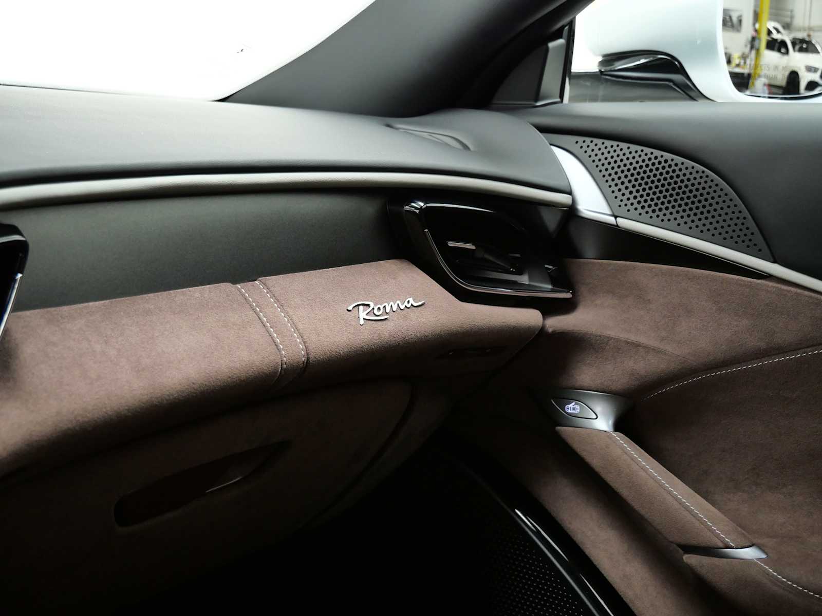 2024 Ferrari Roma photo 27