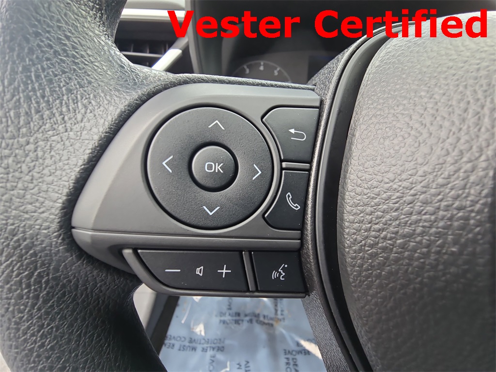 2025 Toyota Corolla LE photo 15