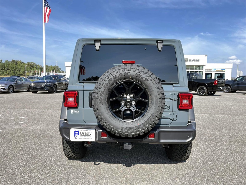 2025 Jeep Wrangler Willys photo 4