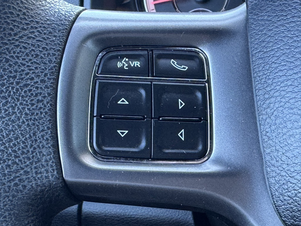 2022 Ram 1500 Classic Warlock photo 16