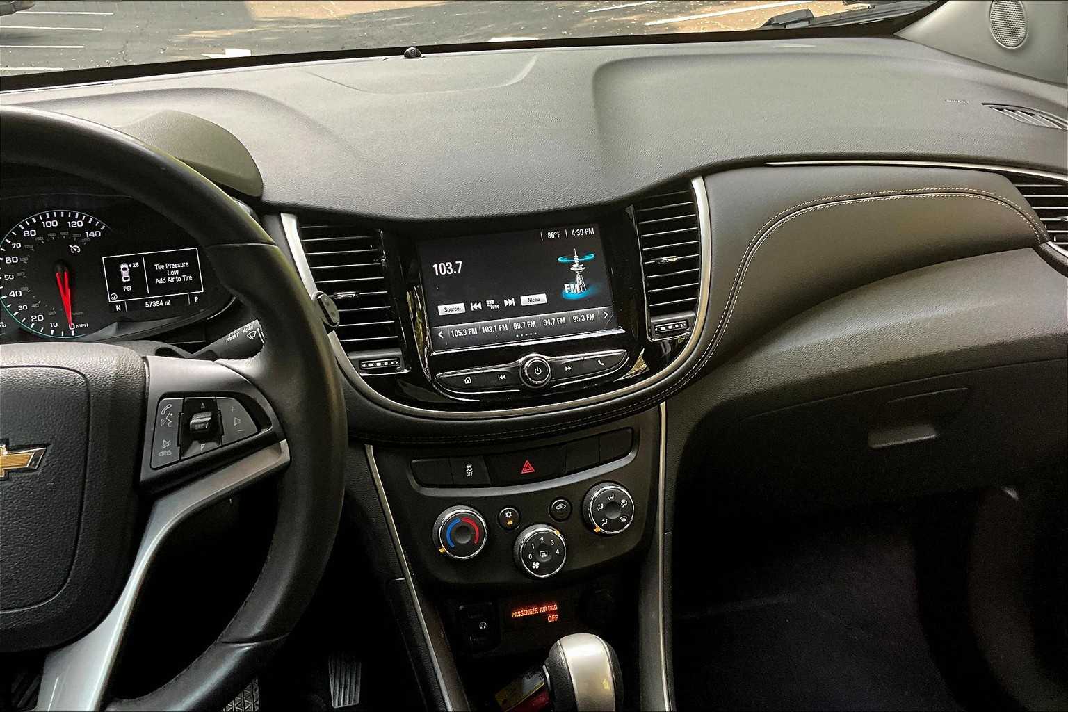 2017 Chevrolet Trax LT photo 6