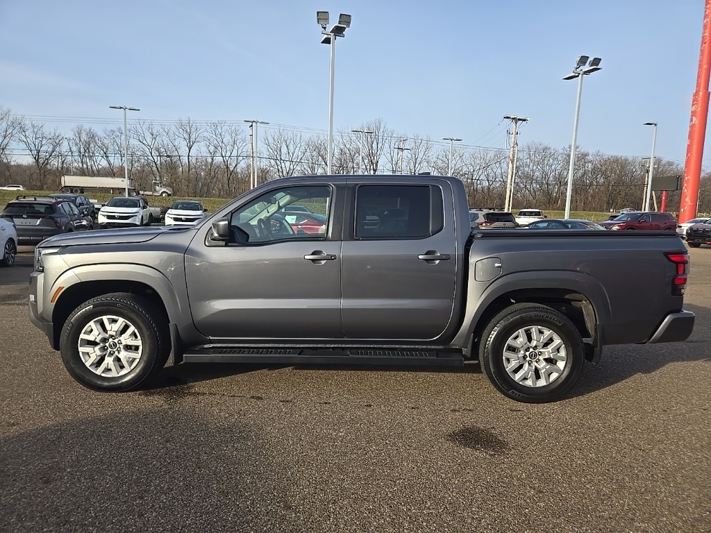 2022 Nissan Frontier SV photo 4