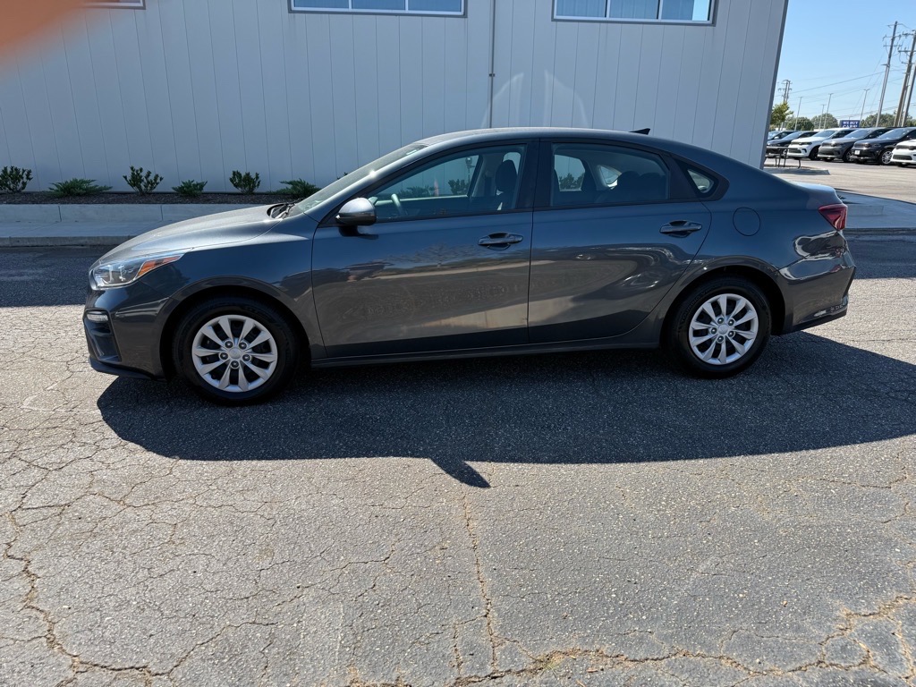2021 Kia Forte FE LXS photo 6