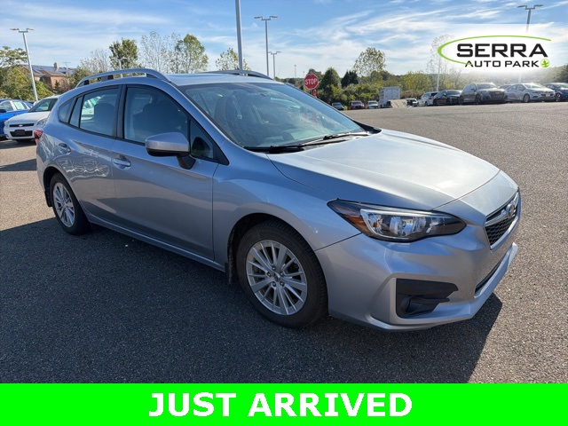 2018 Subaru Impreza 2.0i Premium photo 2