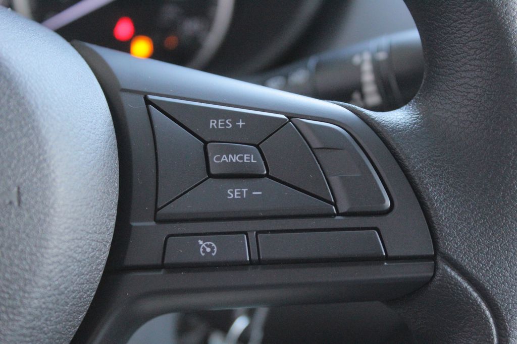 2025 Nissan Versa 1.6 S photo 21