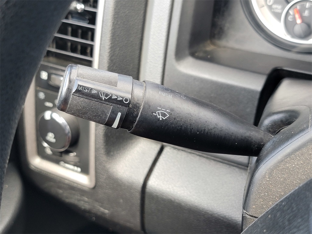 2016 Ram 1500 Express photo 34