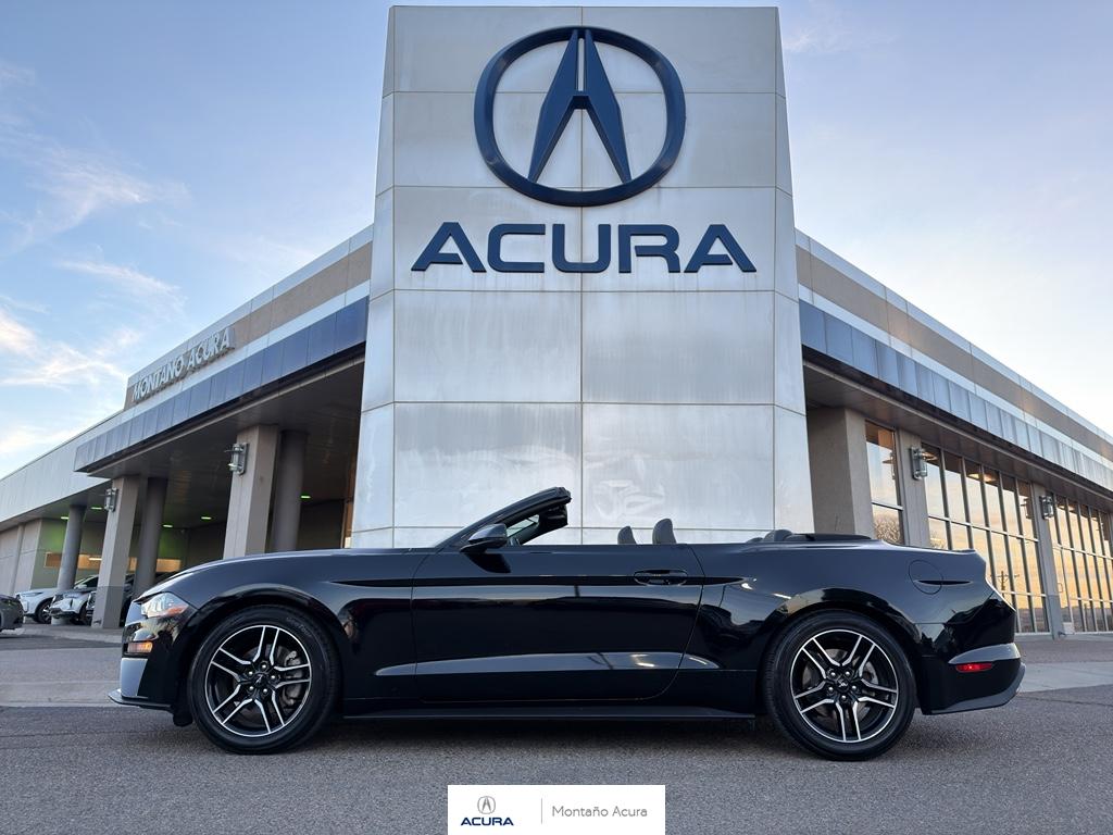 2023 Ford Mustang EcoBoost Premium's photo