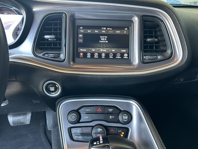 2020 Dodge Challenger SXT photo 15
