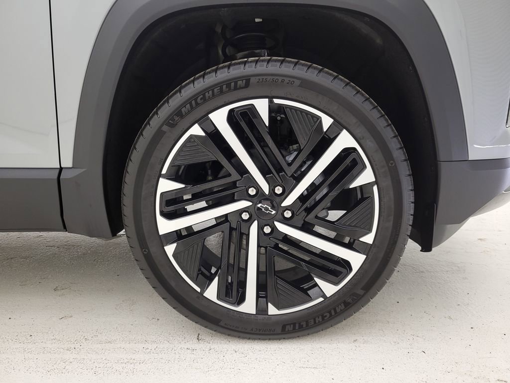2026 Chevrolet Equinox RS photo 17