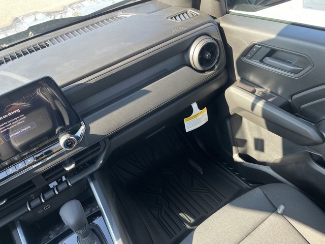2026 Chevrolet Colorado Work Truck photo 14