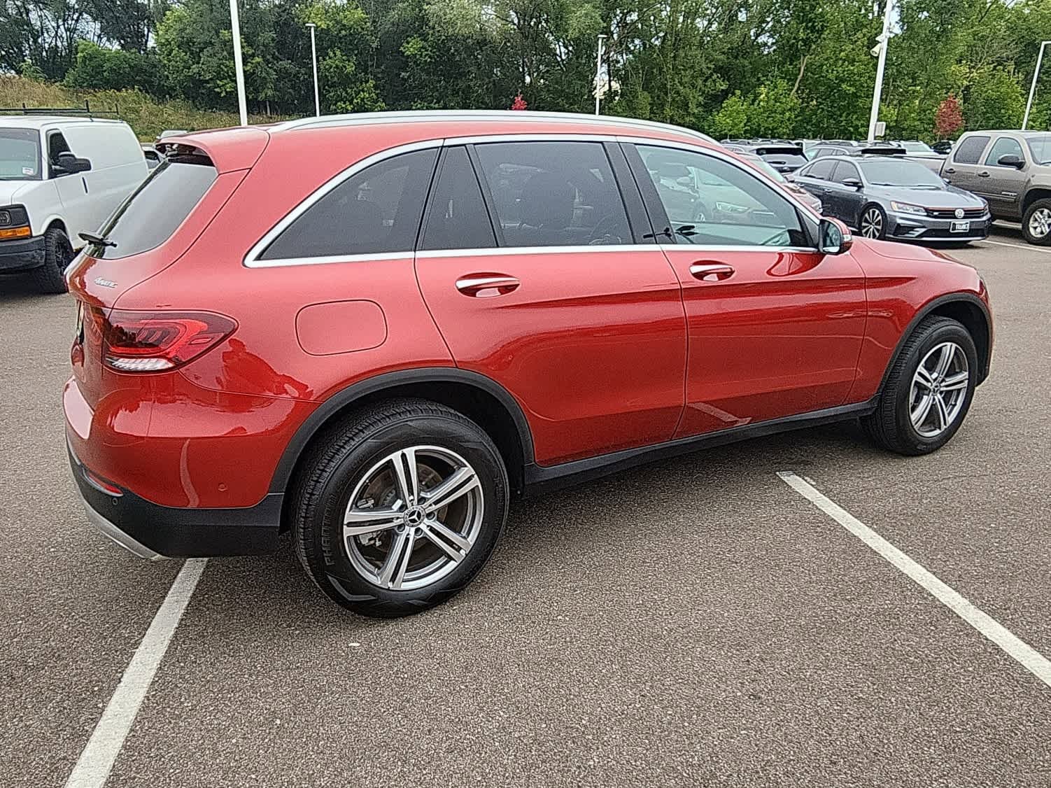2022 Mercedes Benz GLC 300 4MATIC photo 3