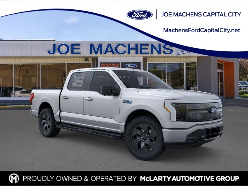 2025 Ford F-150 Lightning Flash's photo