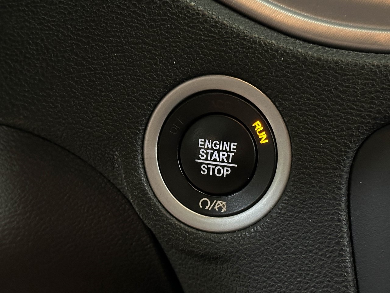 2023 Dodge Charger SXT photo 21