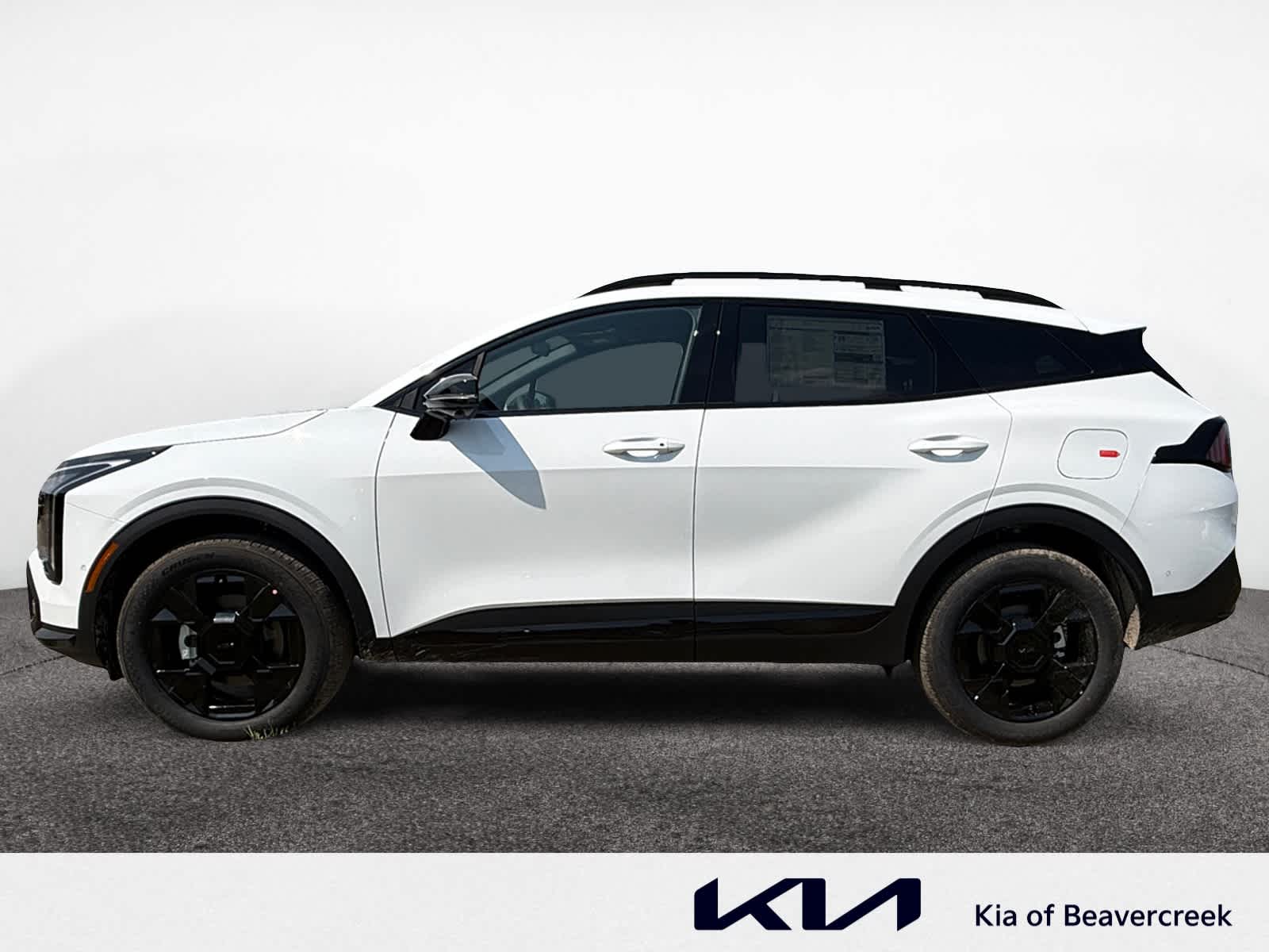 2026 Kia Sportage X-Line photo 2