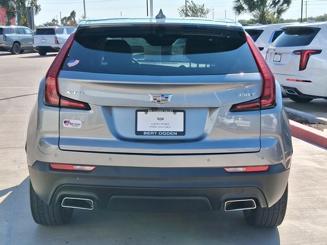 2023 Cadillac XT4 Luxury photo 3