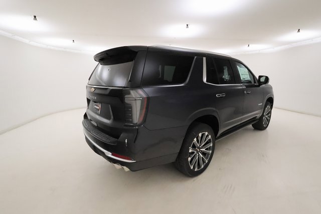 2026 Chevrolet Tahoe High Country photo 2