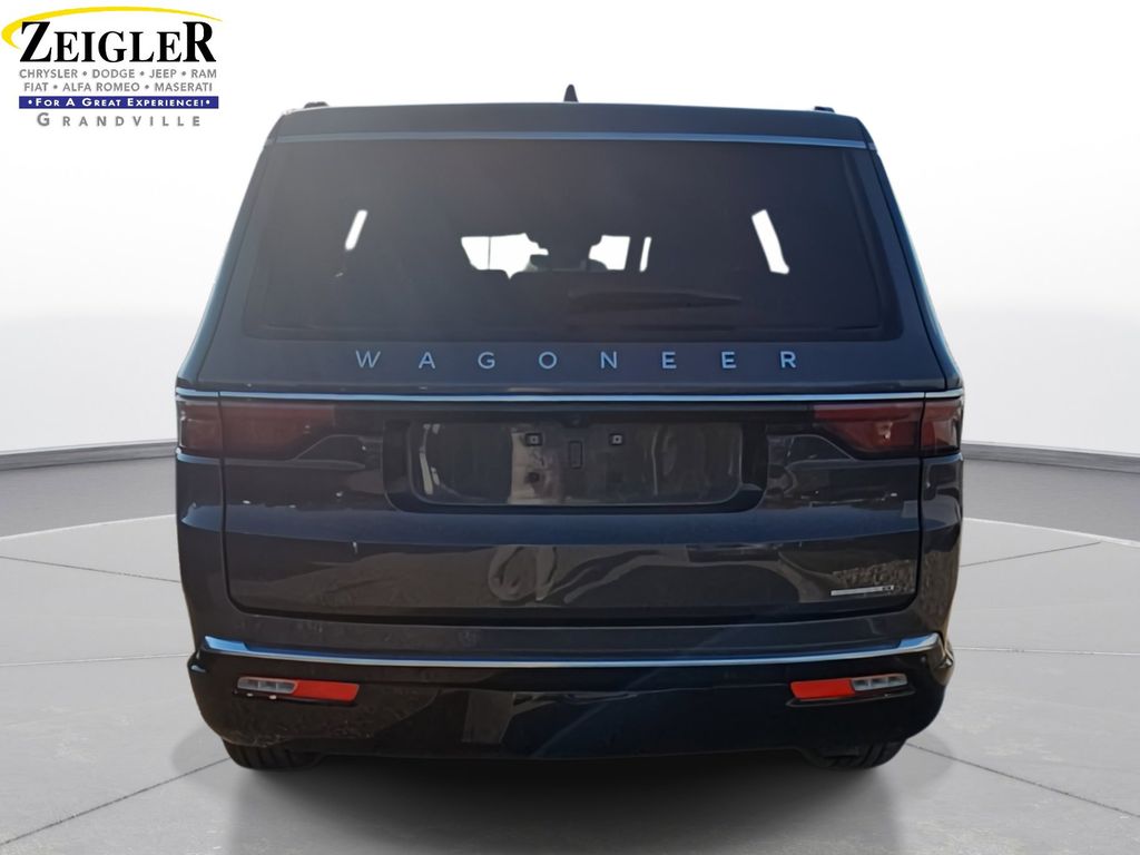 2024 Jeep Wagoneer Series II photo 4