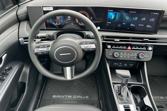 2025 Hyundai Santa Cruz SE photo 9