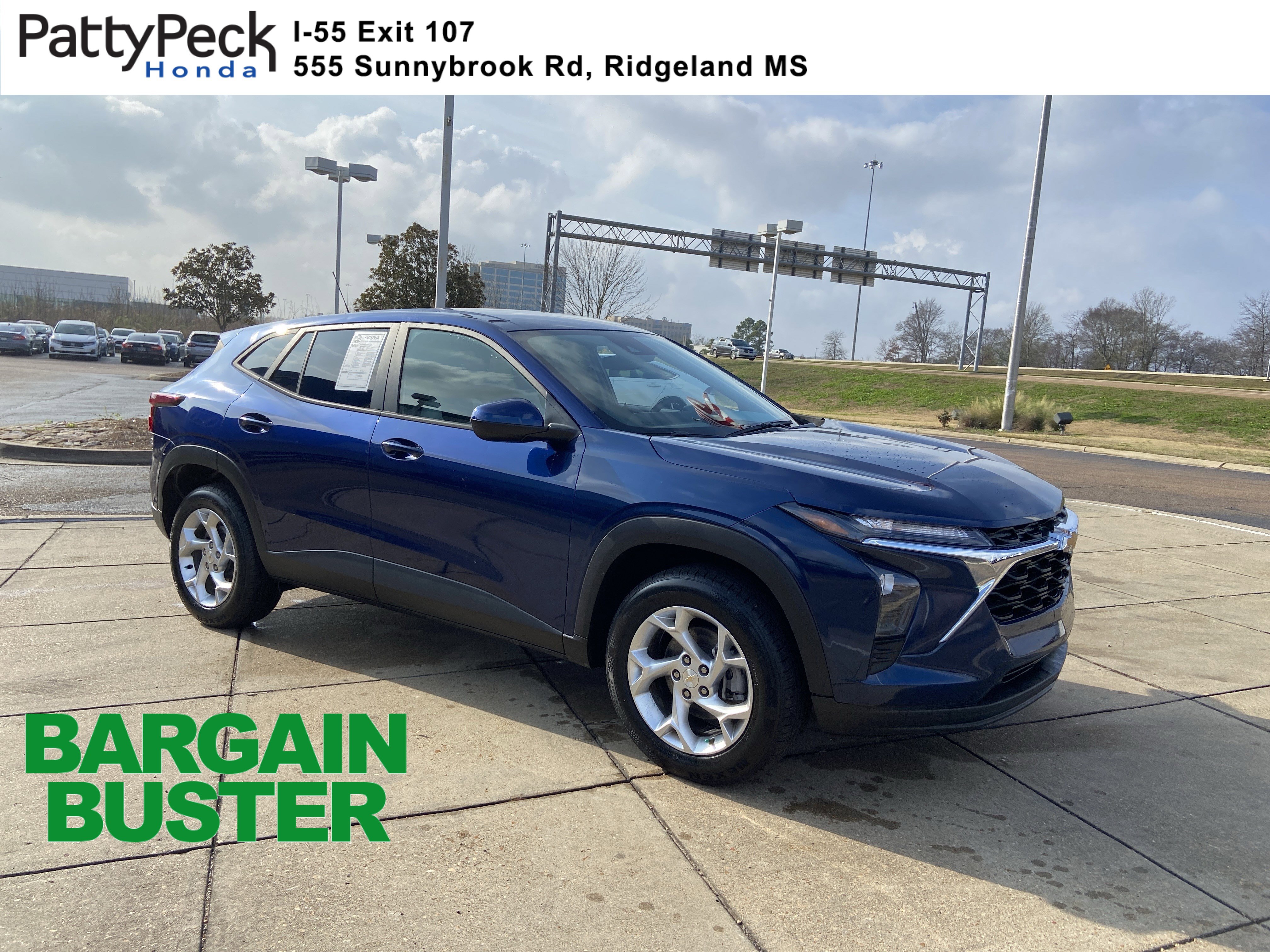 2024 Chevrolet Trax LS's photo