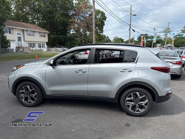 2020 Kia Sportage EX photo 3