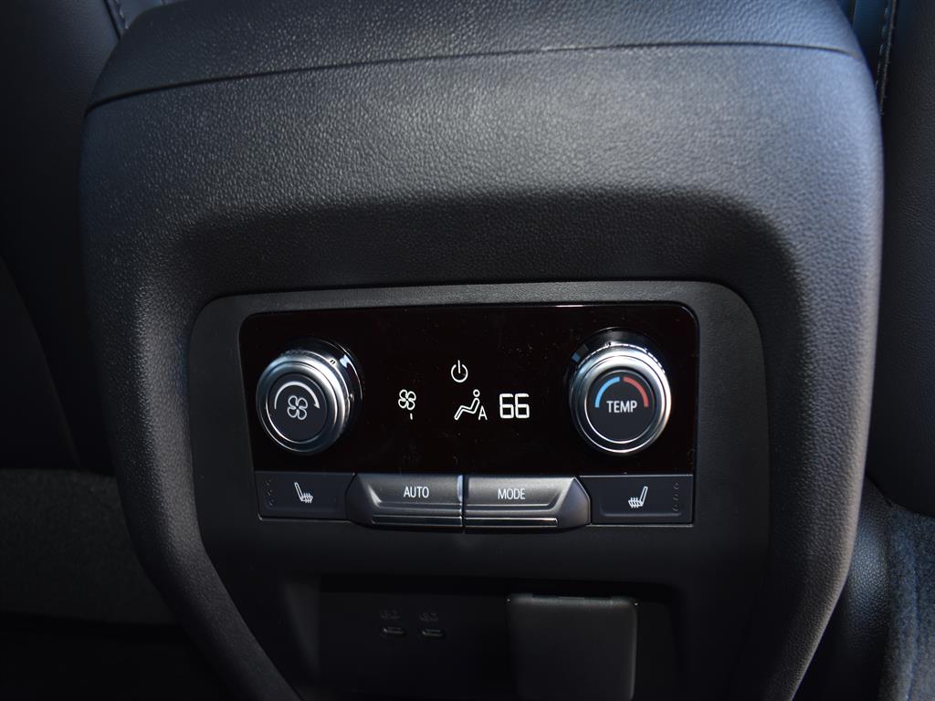 2026 Gmc Acadia Elevation photo 5