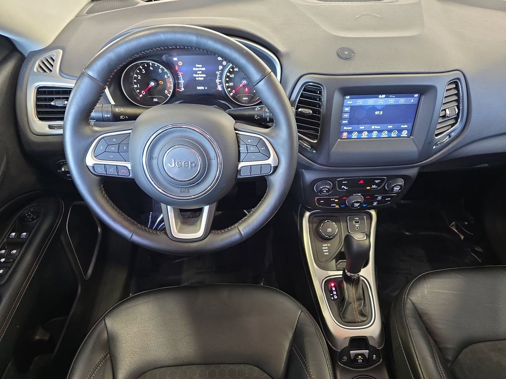 2018 Jeep Compass North Edition Latitude photo 16