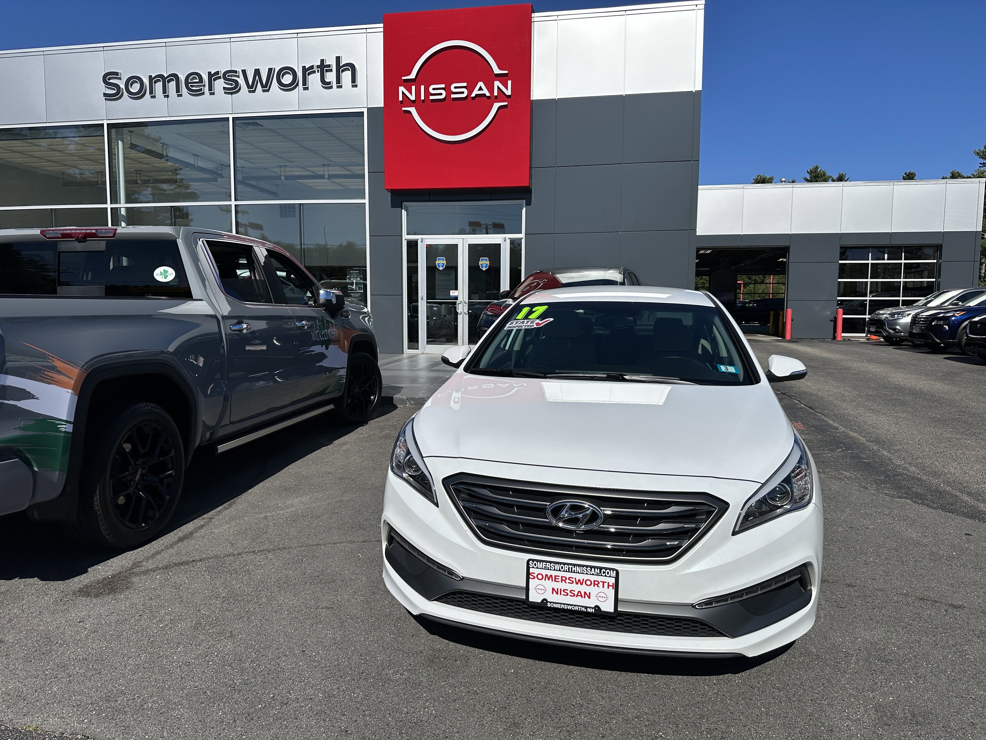 Used 2017 Hyundai Sonata Sport with VIN 5NPE34AF8HH546146 for sale in Somersworth, NH
