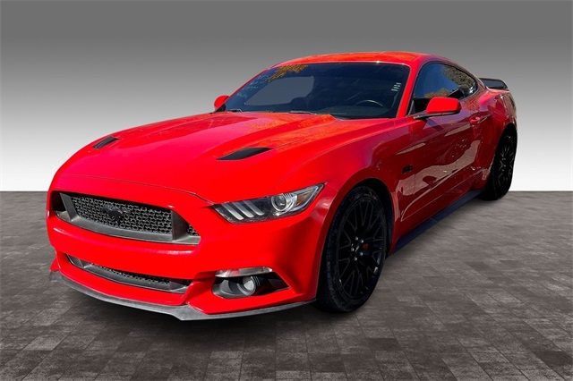 2016 Ford Mustang GT Premium's photo