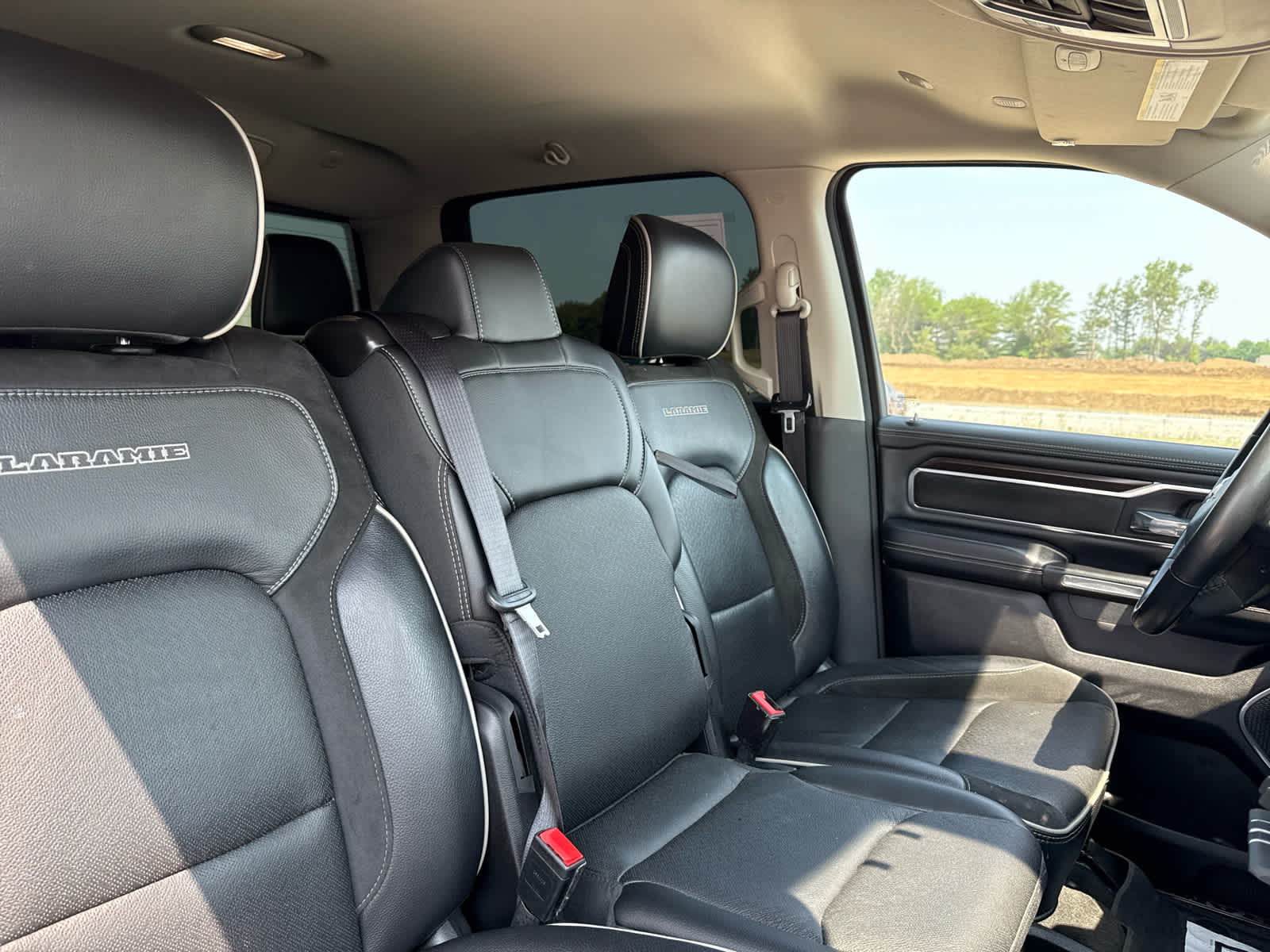 2022 Ram 1500 Laramie photo 20
