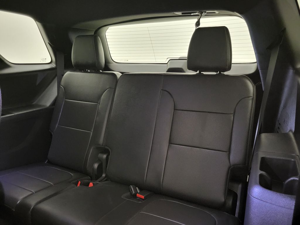 2022 Chevrolet Traverse Premier photo 42