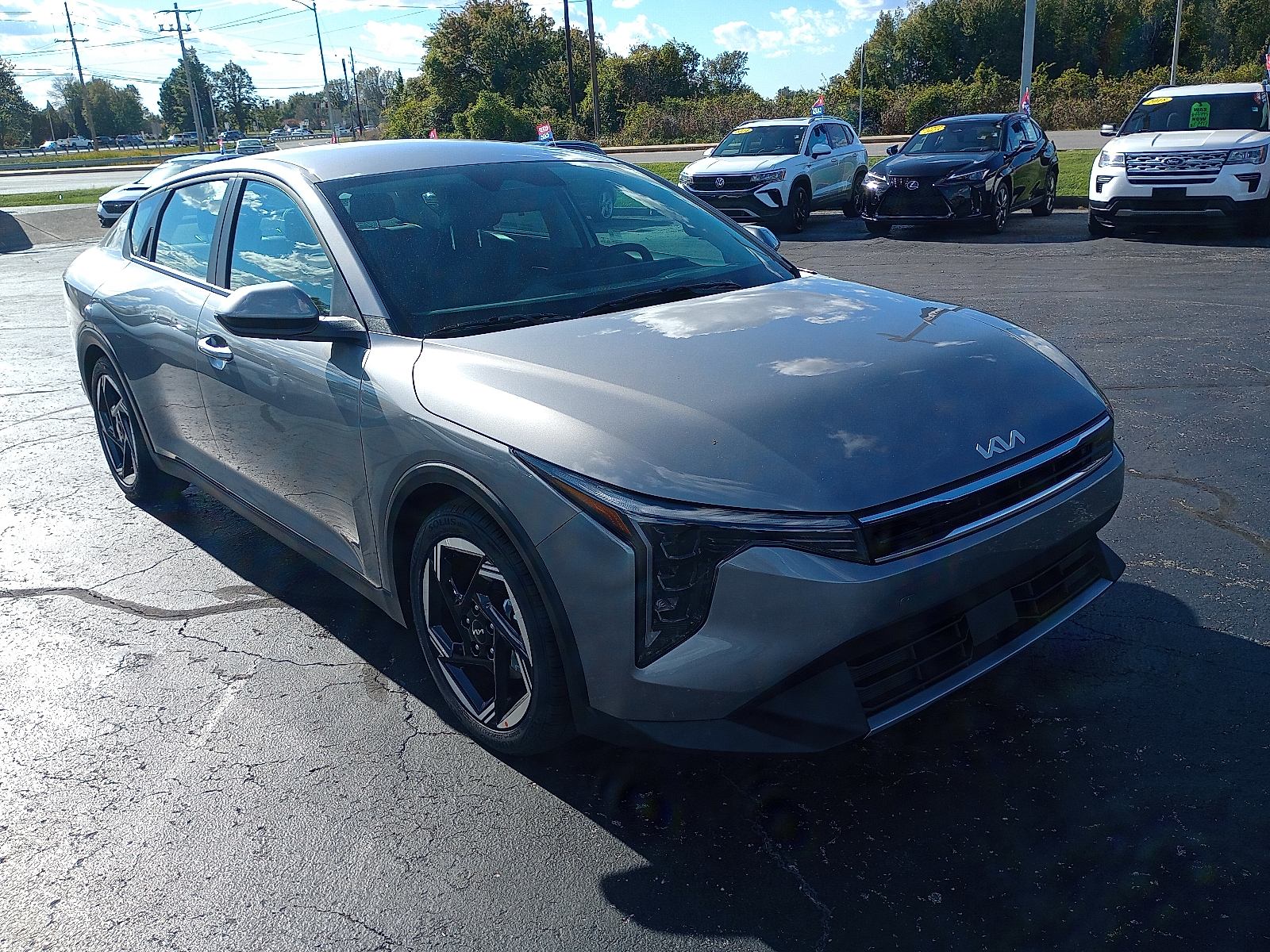 2025 Kia K4 EX's photo