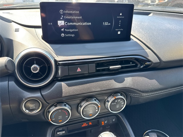 2025 Mazda MX-5 Miata Miata RF Grand Touring photo 4