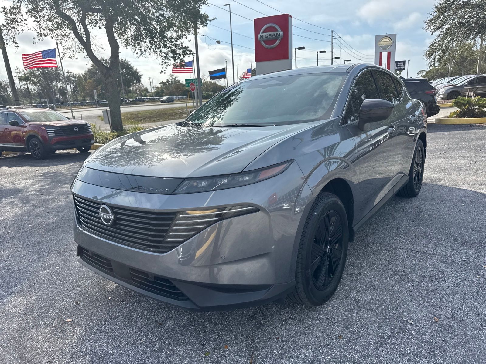 2025 Nissan Murano SV photo 2