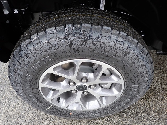 2025 Jeep Wrangler Sport S photo 10
